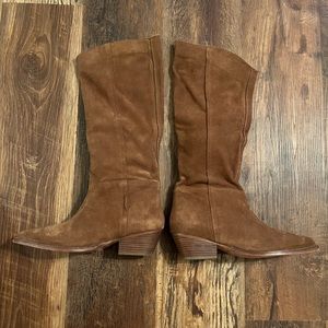 Free People Sway Low Slouch Boots Tan Suede Pull On Pointy 39 Worn Once W Box